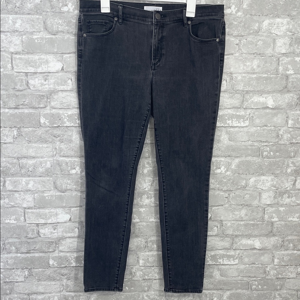 LOFT Dark Gray Modern Skinny Jeans